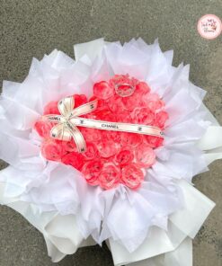 Bó hoa nhũ to 40 bông trái tym phối đèn nháy siêu xinh