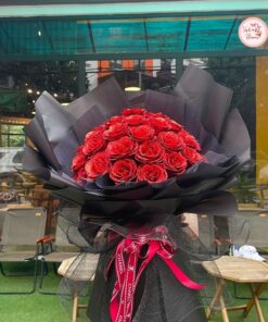 Bó hoa nhũ đỏ kim tuyến kèm đèn nháy