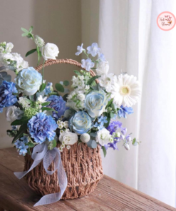 Tổng hợp mẫu giỏ hoa thiết kế tone tím