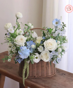 Tổng hợp mẫu giỏ hoa thiết kế tone tím