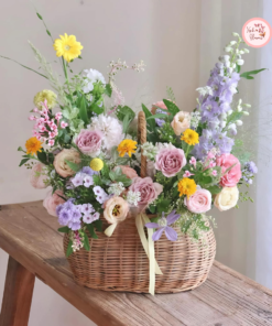 Tổng hợp mẫu giỏ hoa thiết kế tone tím
