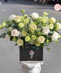 Giỏ hoa tone xanh lá 02