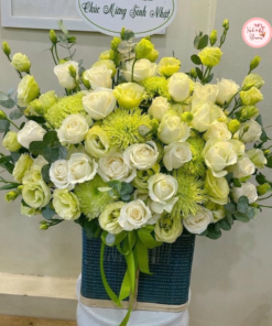 Giỏ hoa tone xanh lá 01