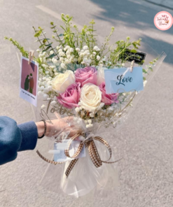 Bó hoa hồng tone hồng xinh xắn