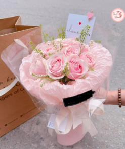 Bó hoa hồng tone hồng xinh xắn